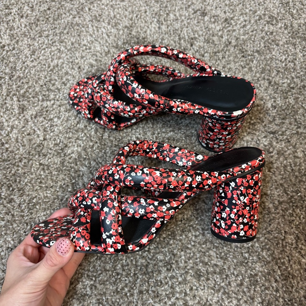 Rebecca Minkoff Amandine Heel in Red Floral‎ Print Chunky Heel Slip-on Size 9 - Picture 2 of 6